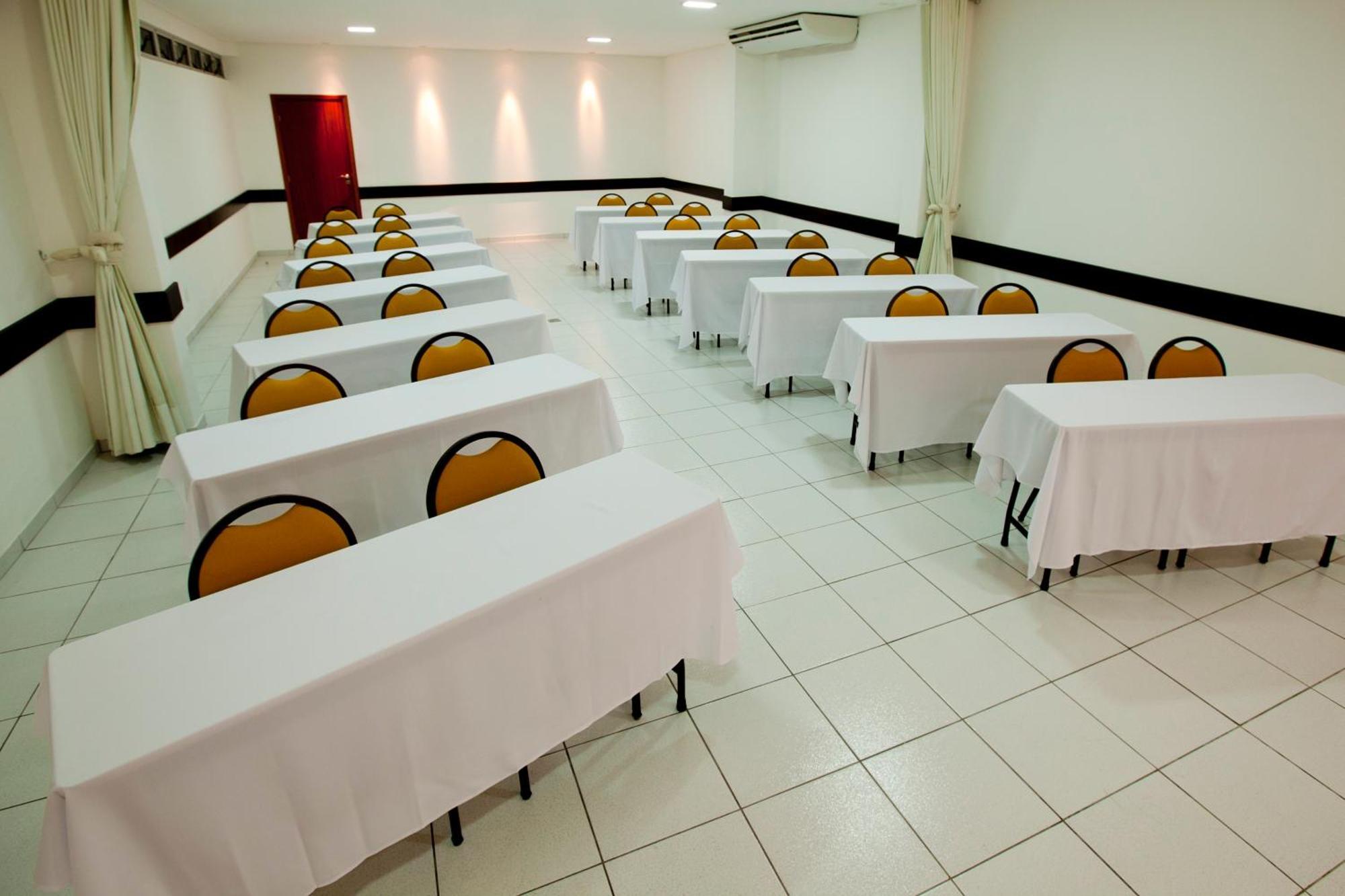 Hotel Sansaed Cuiabá Buitenkant foto